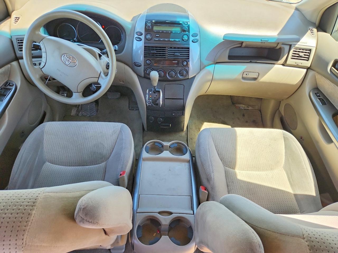 2006 TOYOTA SIENNA