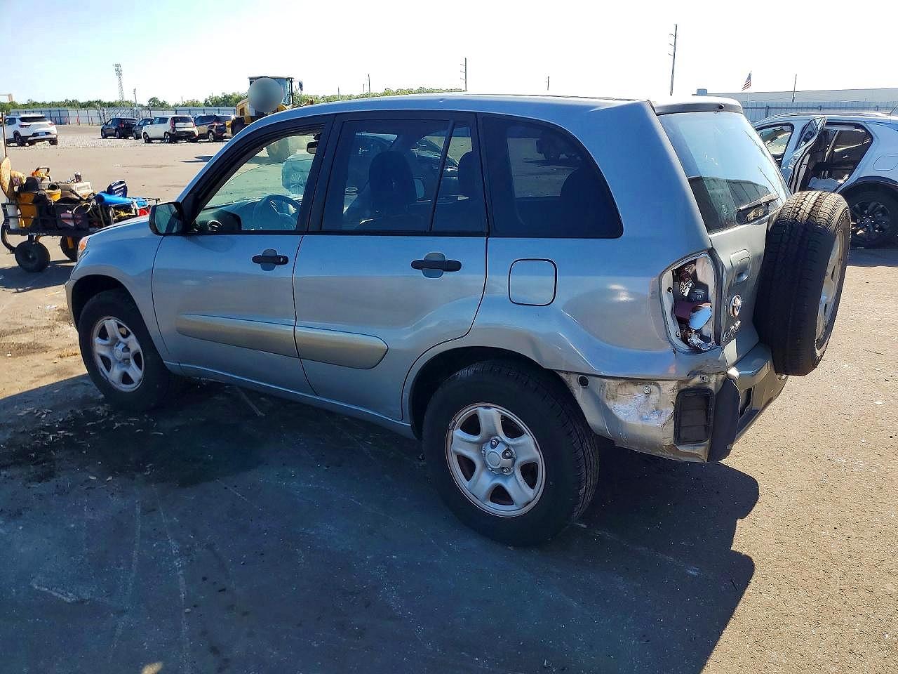 2004 TOYOTA RAV4
