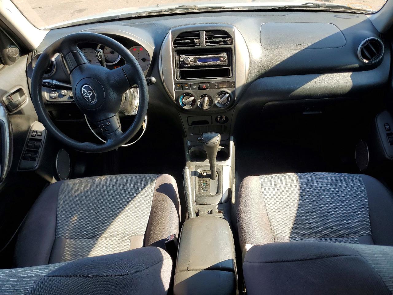 2004 TOYOTA RAV4