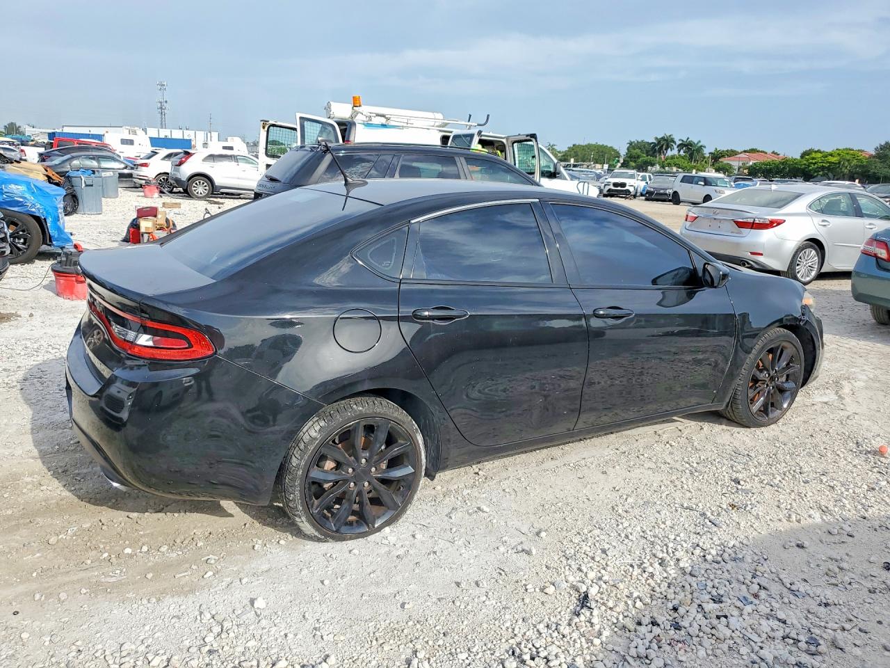 2016 DODGE DART