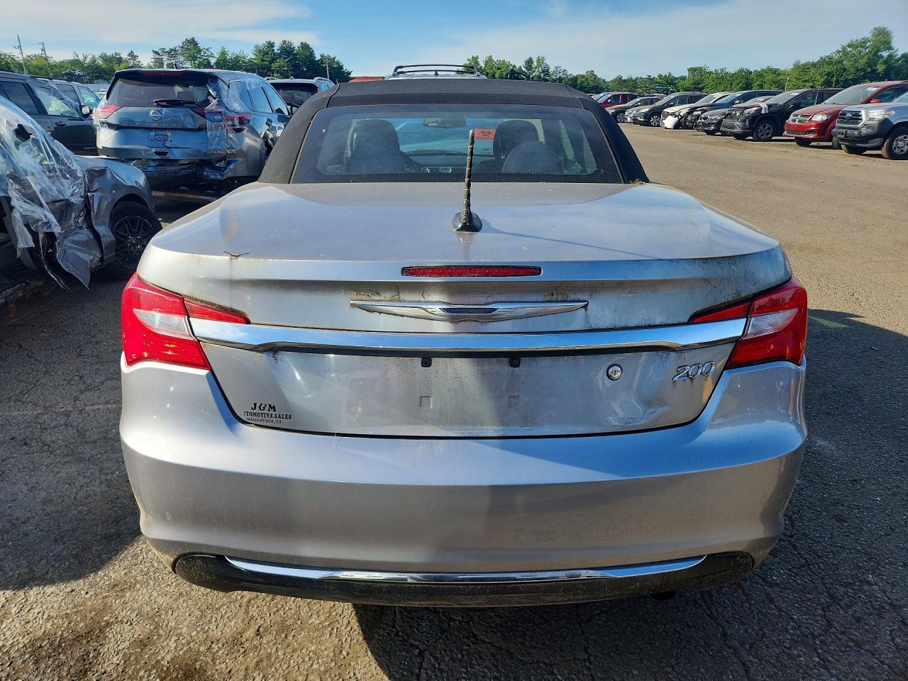 2013 CHRYSLER 200