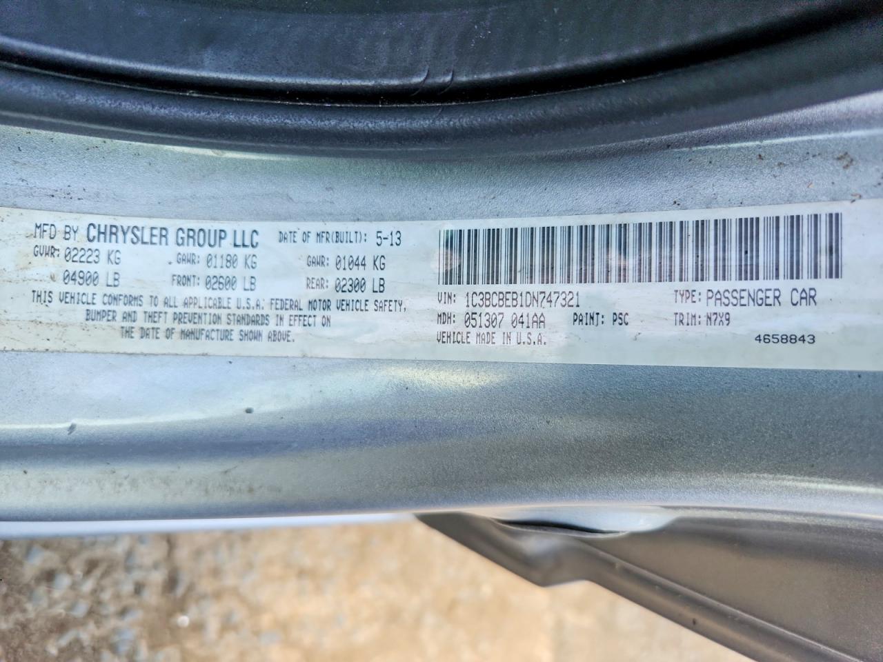 2013 CHRYSLER 200