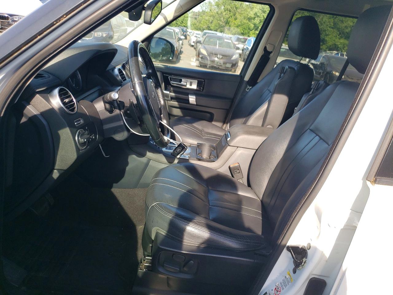 2016 LAND ROVER LR4