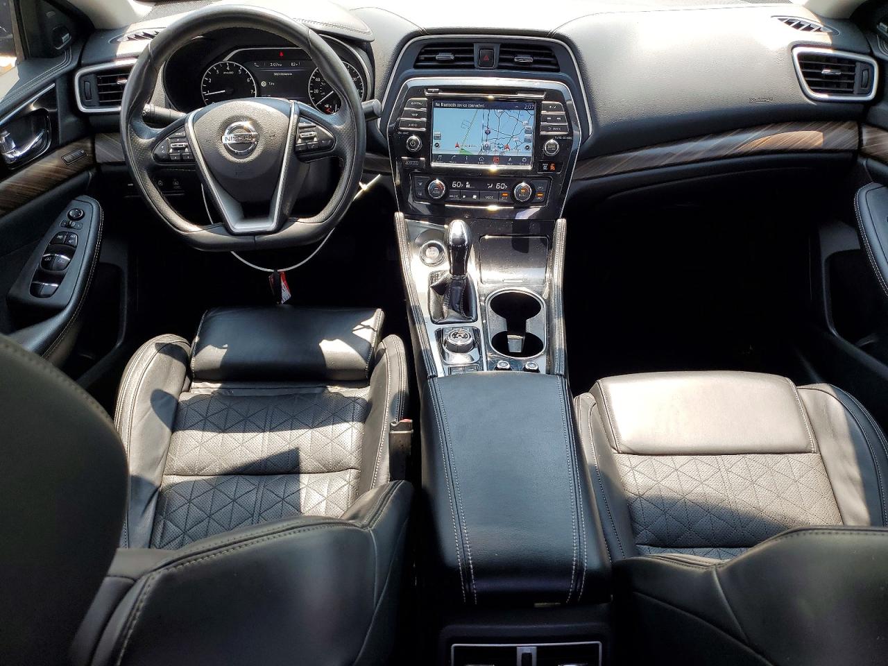2018 NISSAN MAXIMA