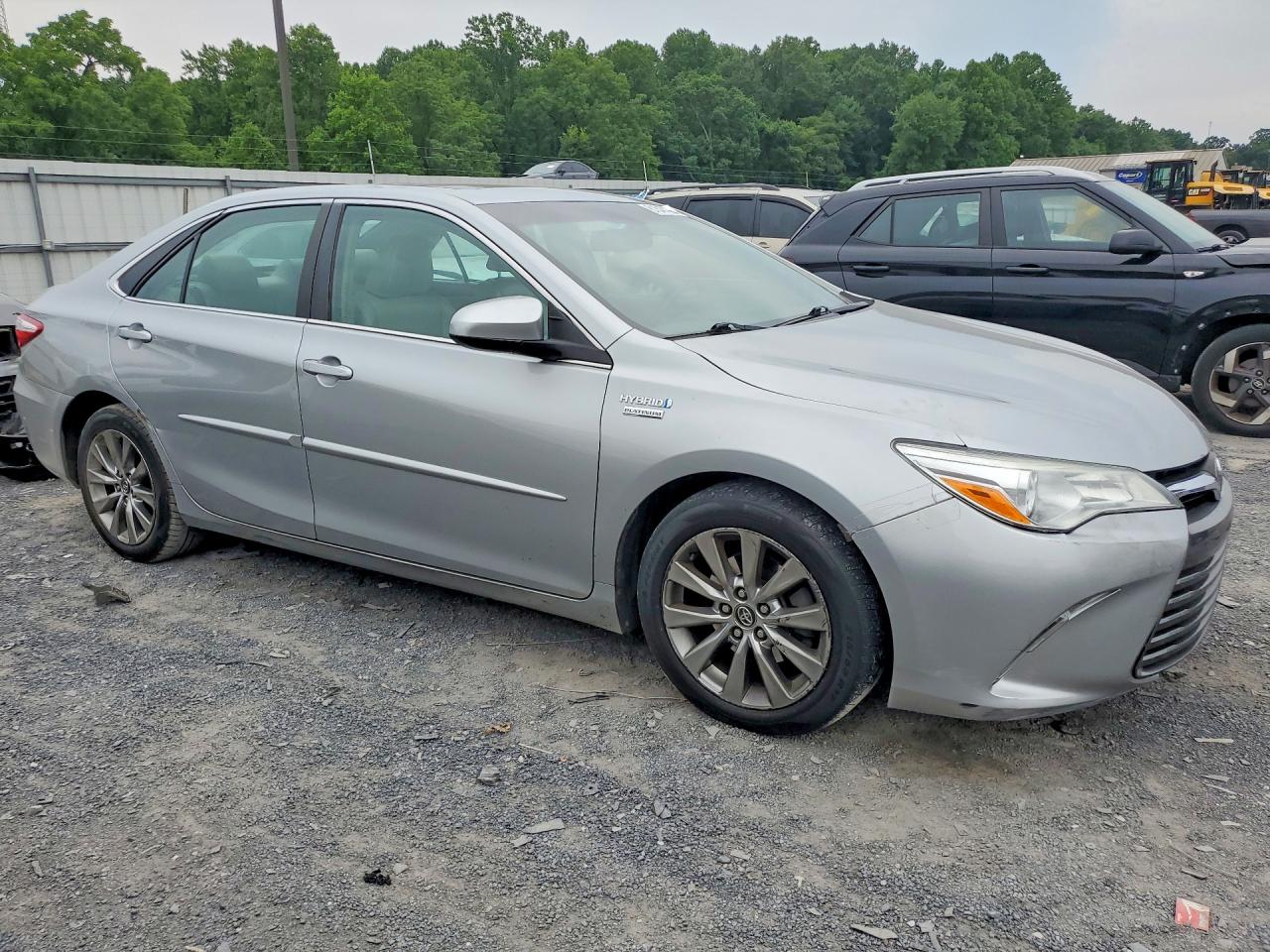 2017 TOYOTA CAMRY SOLA