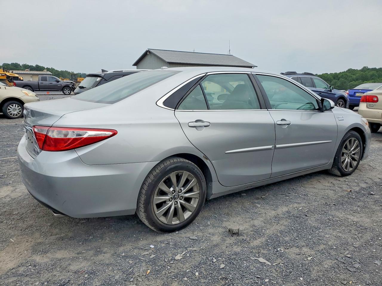 2017 TOYOTA CAMRY SOLA