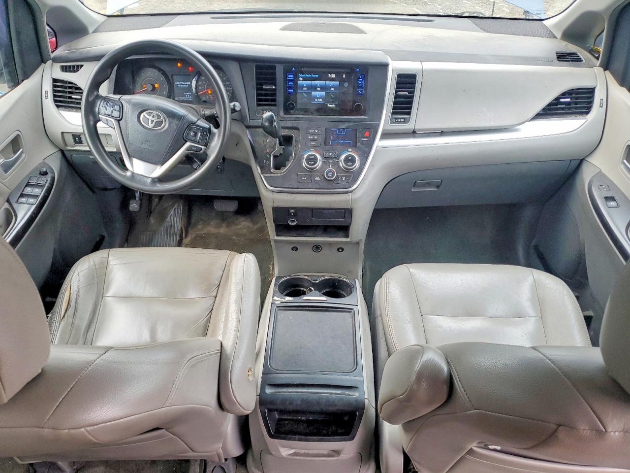 2015 TOYOTA SIENNA