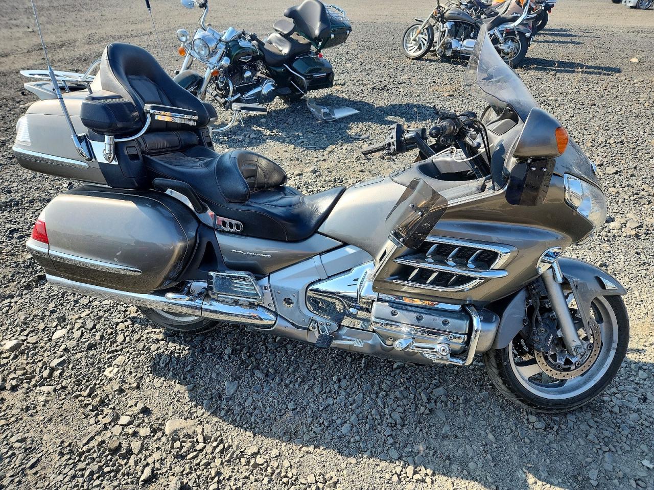 2006 HONDA GL CYCLE