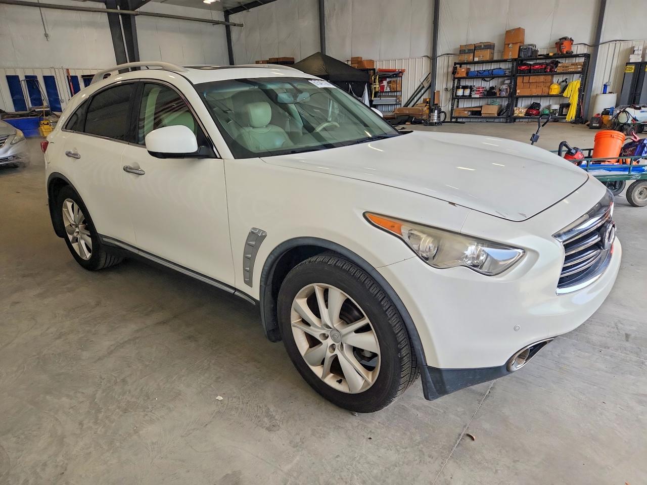 2012 INFINITI FX35