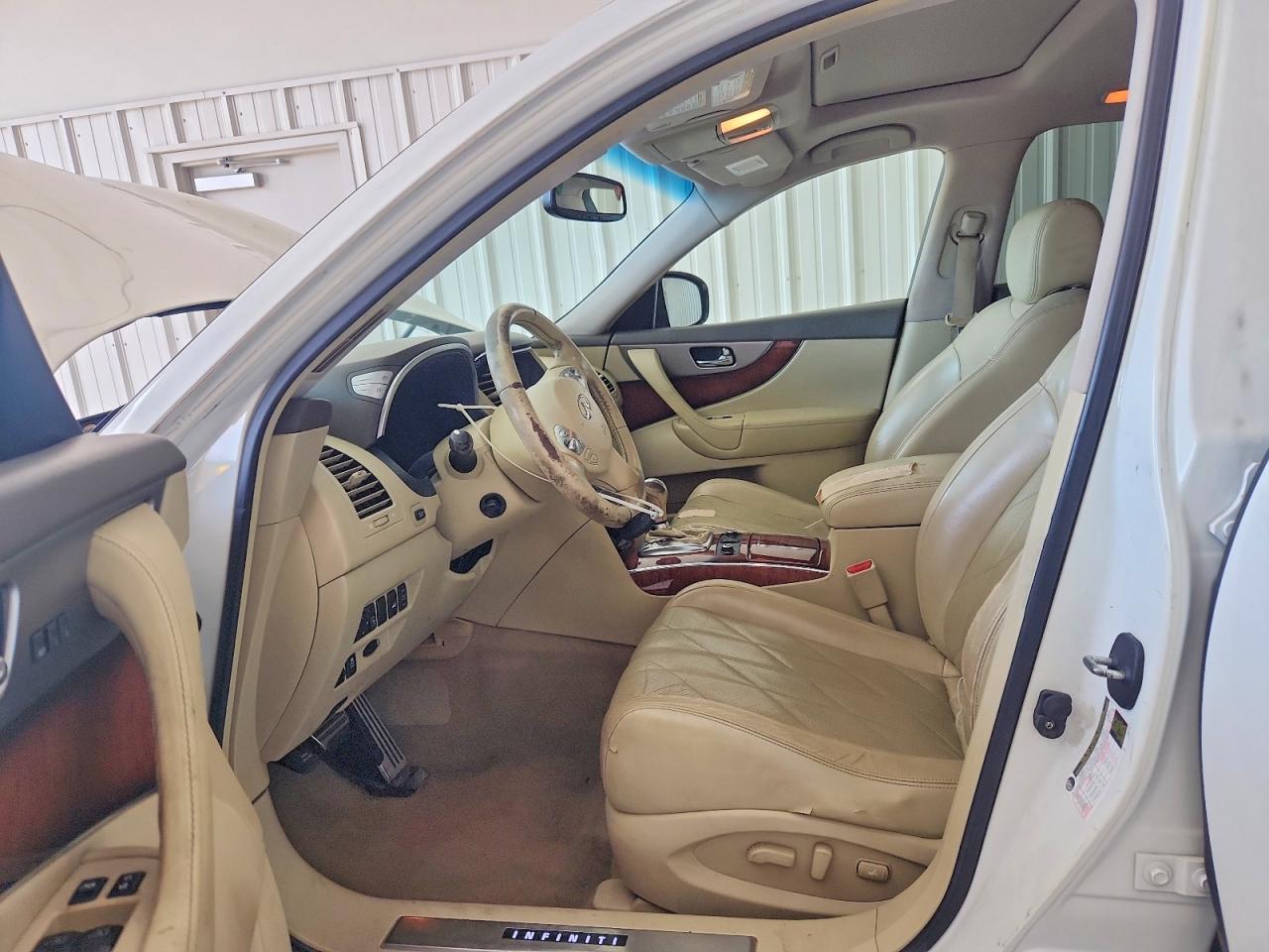 2012 INFINITI FX35
