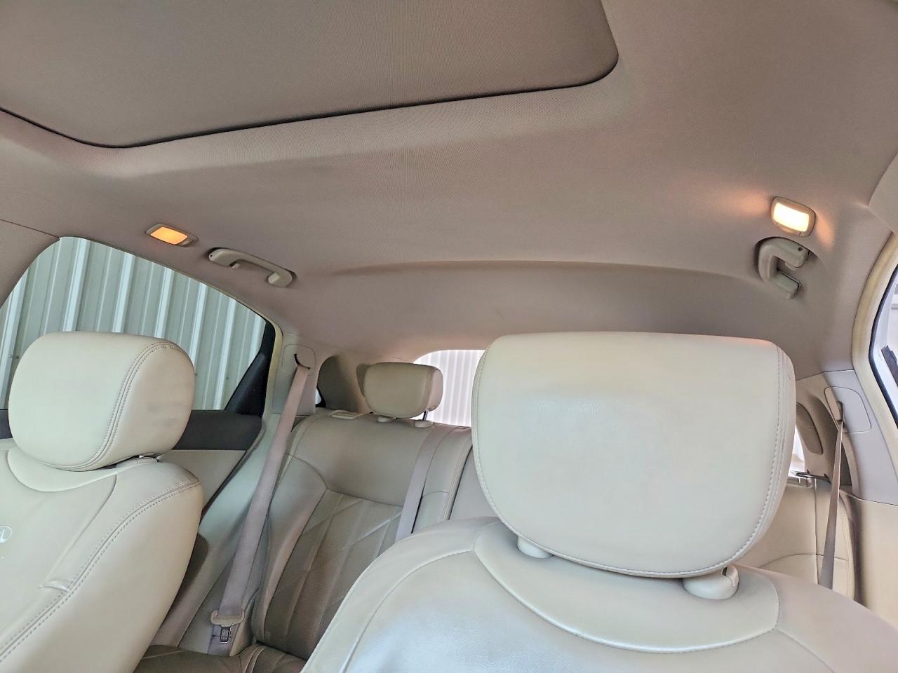 2012 INFINITI FX35