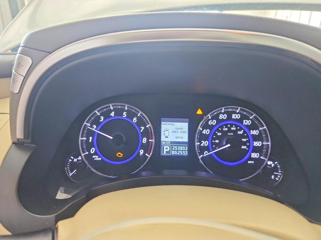 2012 INFINITI FX35