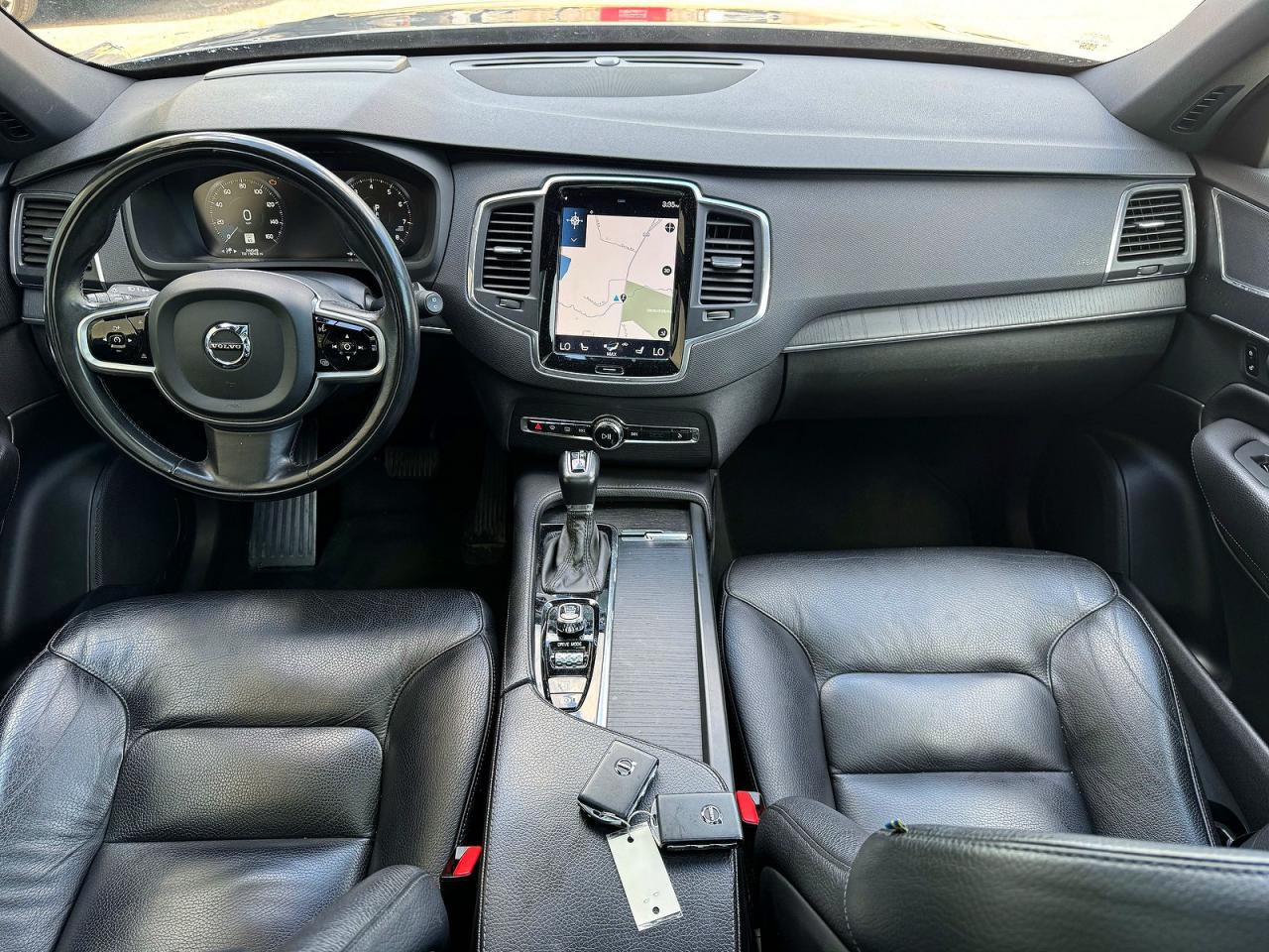 2020 VOLVO XC90