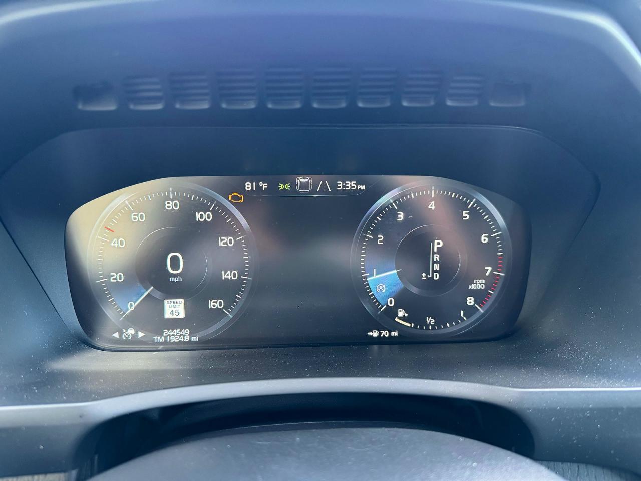 2020 VOLVO XC90