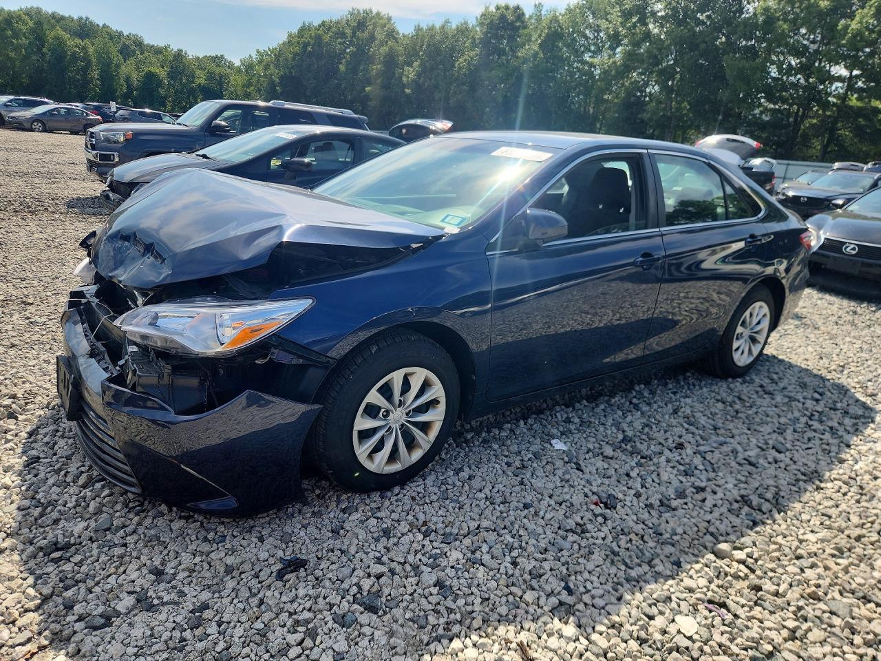 2015 TOYOTA CAMRY