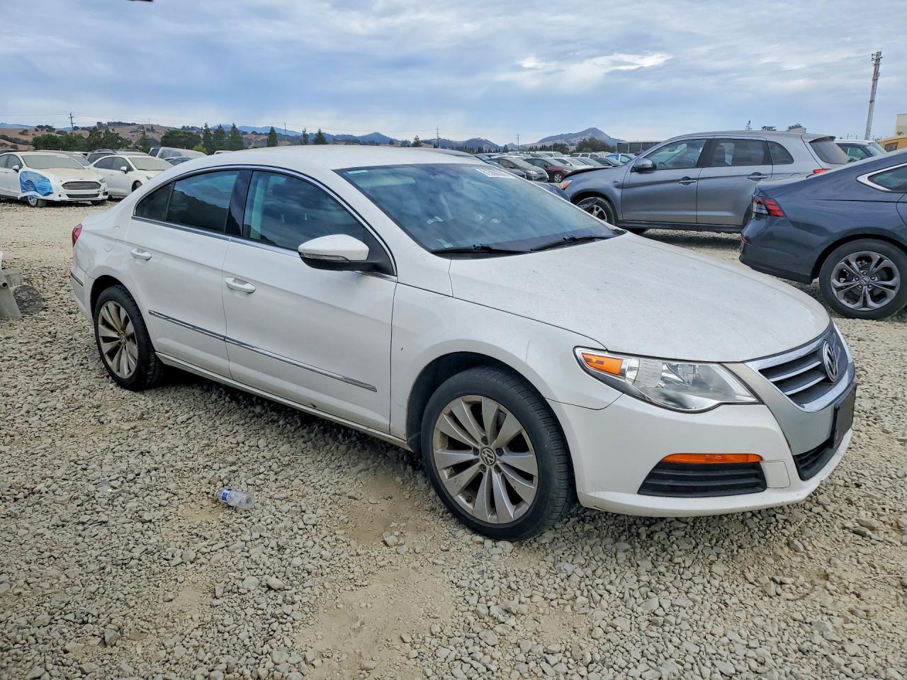 2011 VOLKSWAGEN CC