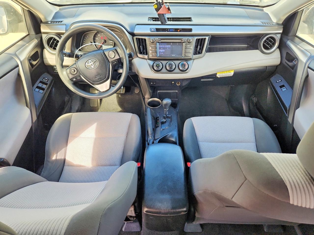 2015 TOYOTA RAV4