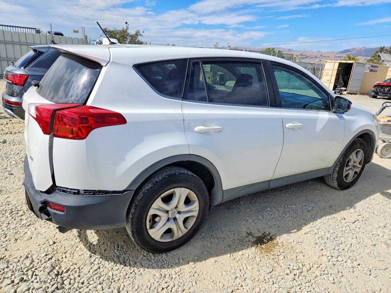 2015 TOYOTA RAV4