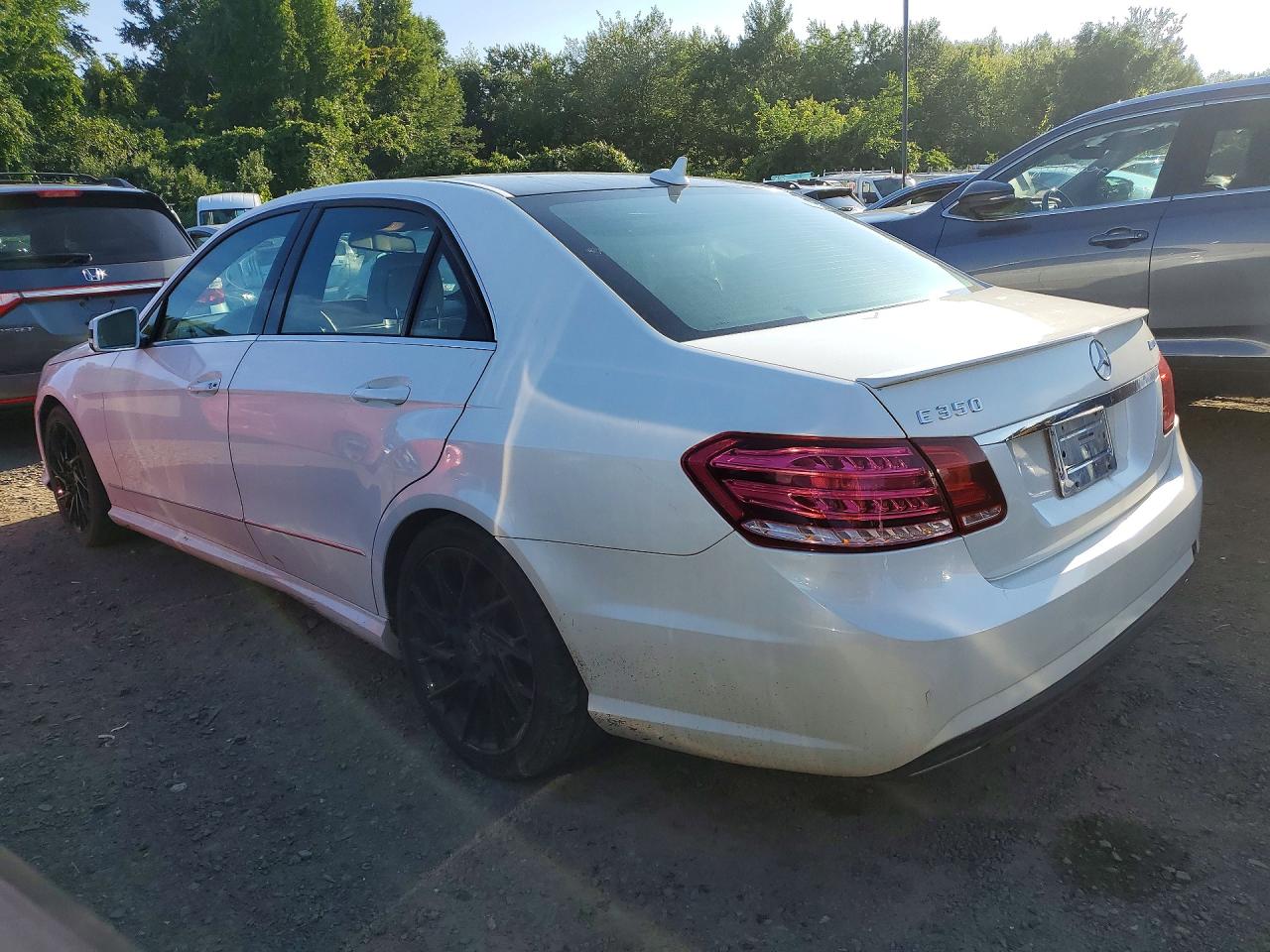 2011 MERCEDES-BENZ E-CLASS