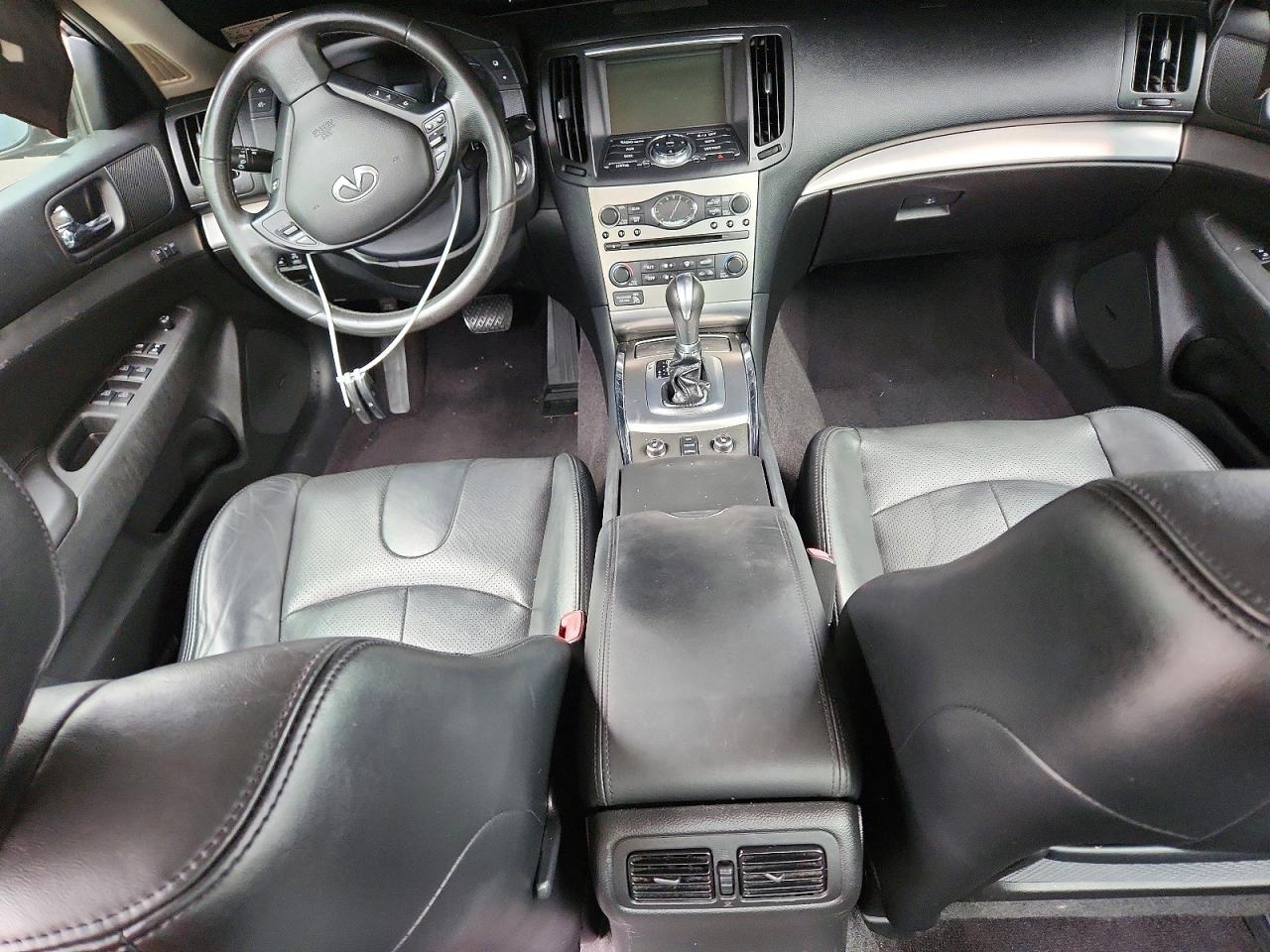 2013 INFINITI G37