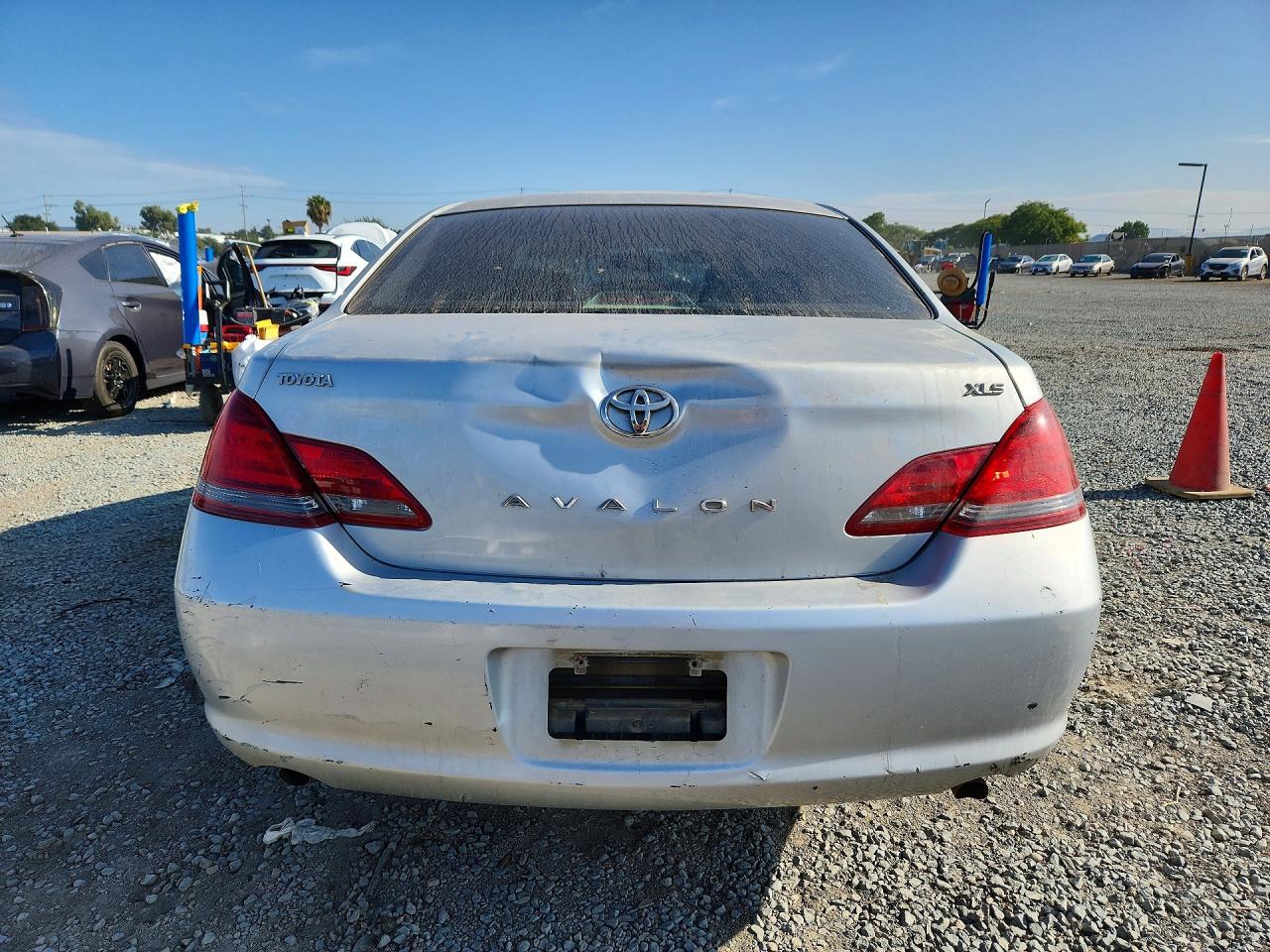 2008 TOYOTA AVALON