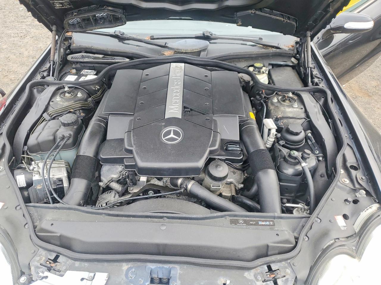 2004 MERCEDES-BENZ SL-CLASS