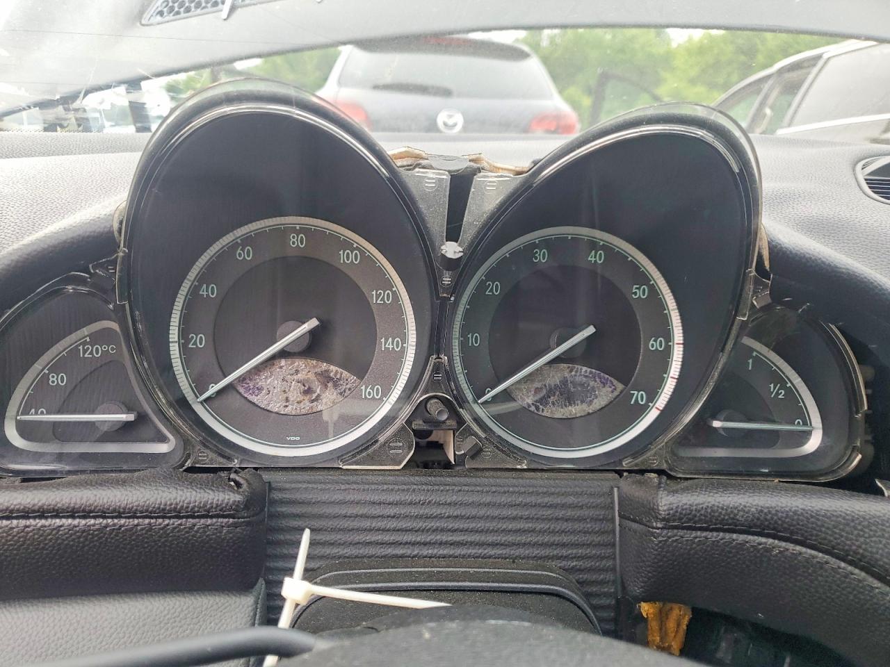 2004 MERCEDES-BENZ SL-CLASS