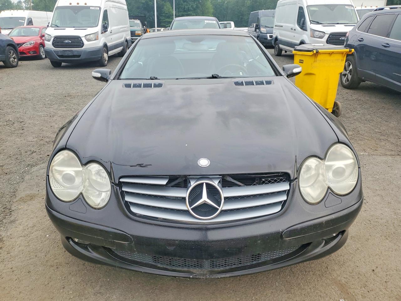 2004 MERCEDES-BENZ SL-CLASS
