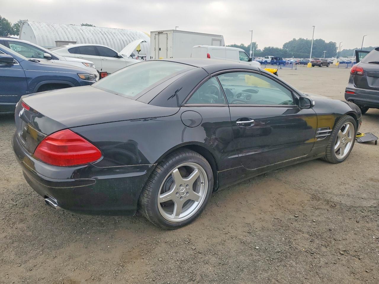2004 MERCEDES-BENZ SL-CLASS