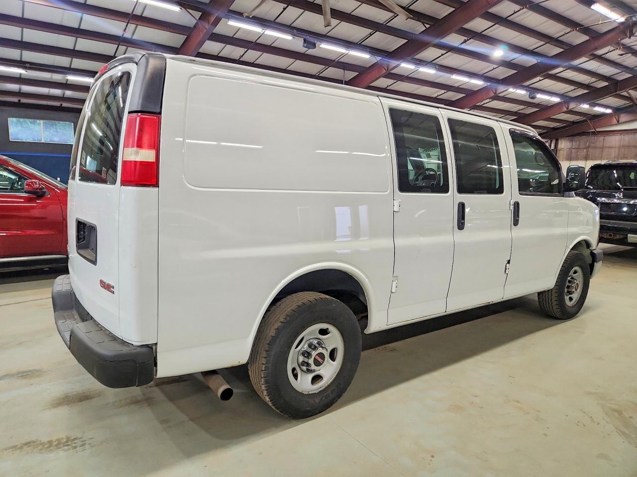 2014 GMC SAVANA