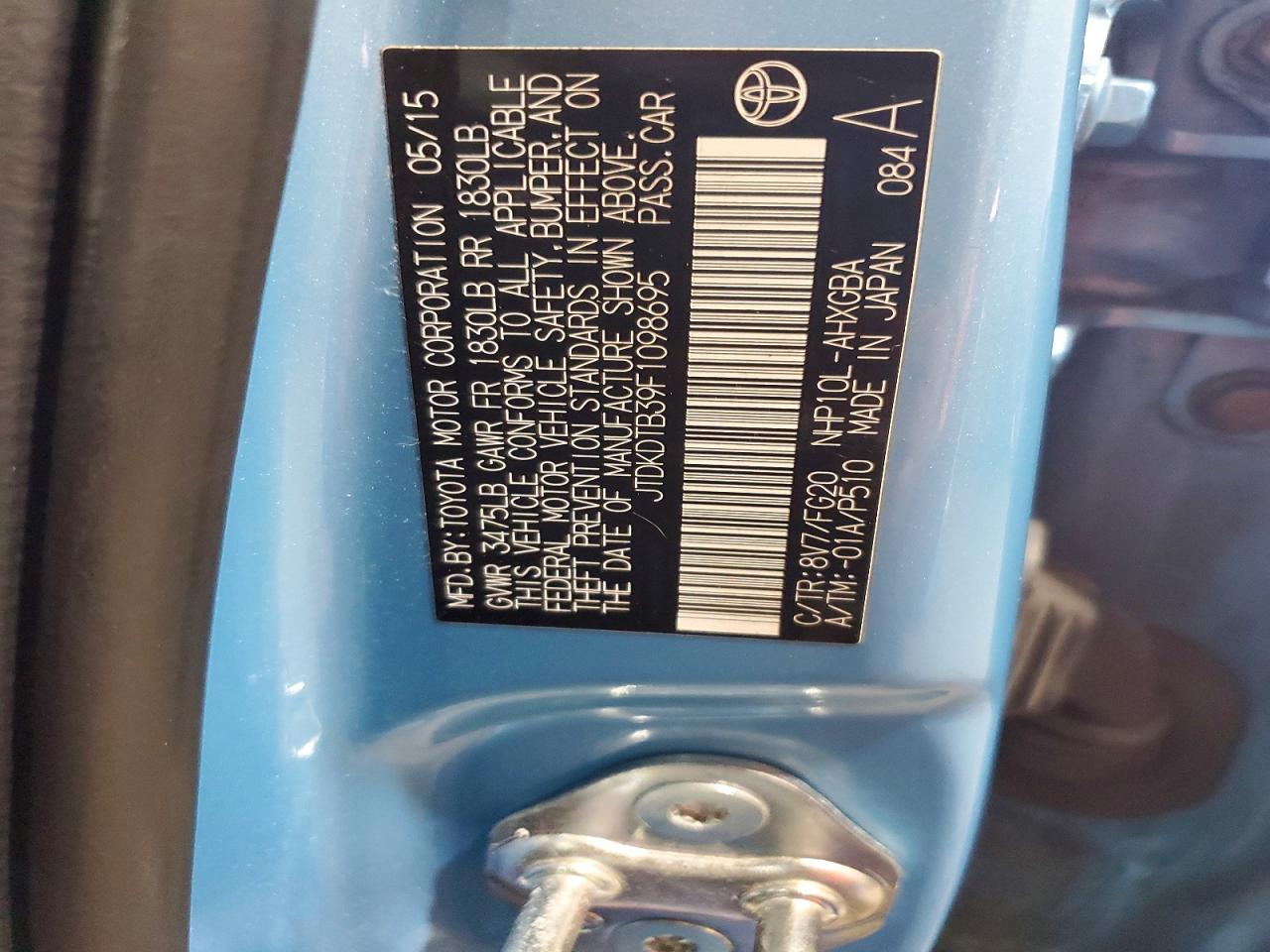 2015 TOYOTA PRIUS