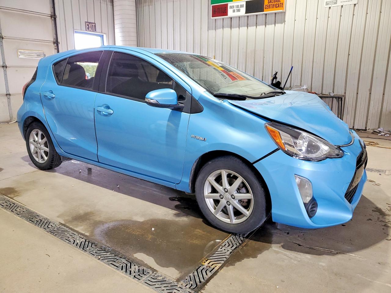 2015 TOYOTA PRIUS