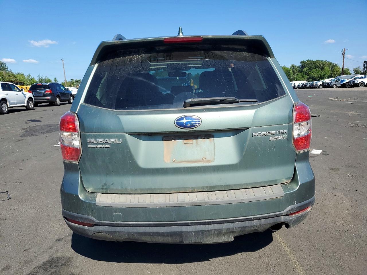 2016 SUBARU FORESTER