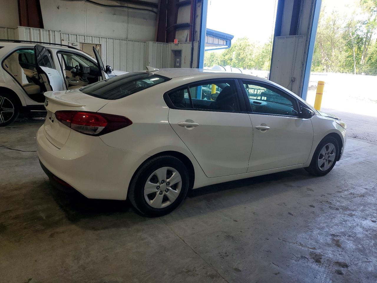 2018 KIA FORTE