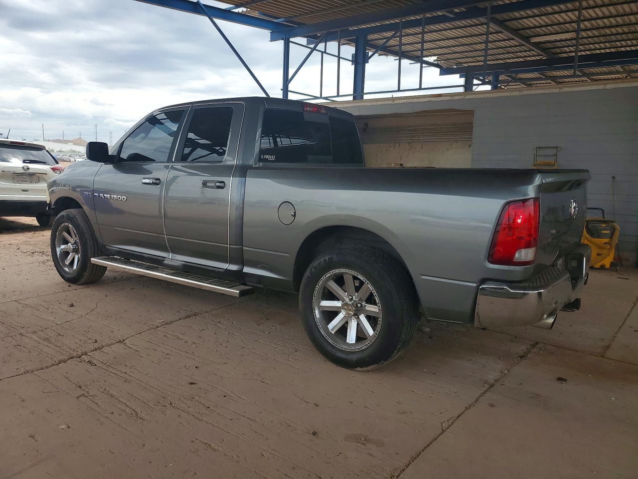 2011 DODGE RAM 1500