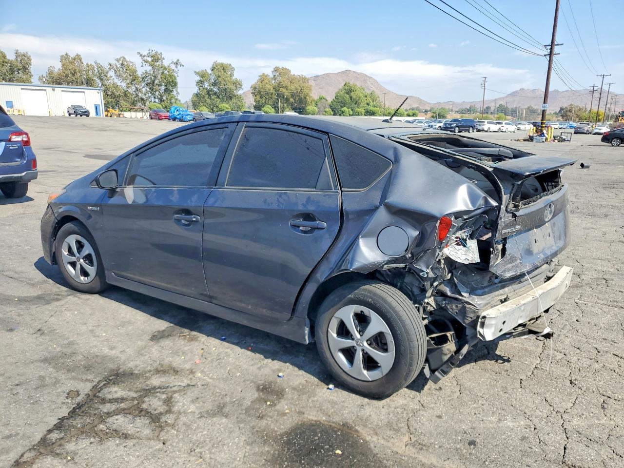 2015 TOYOTA PRIUS
