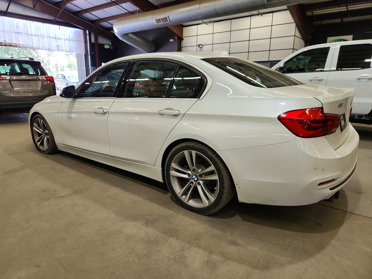 2017 BMW 3 SERIES
