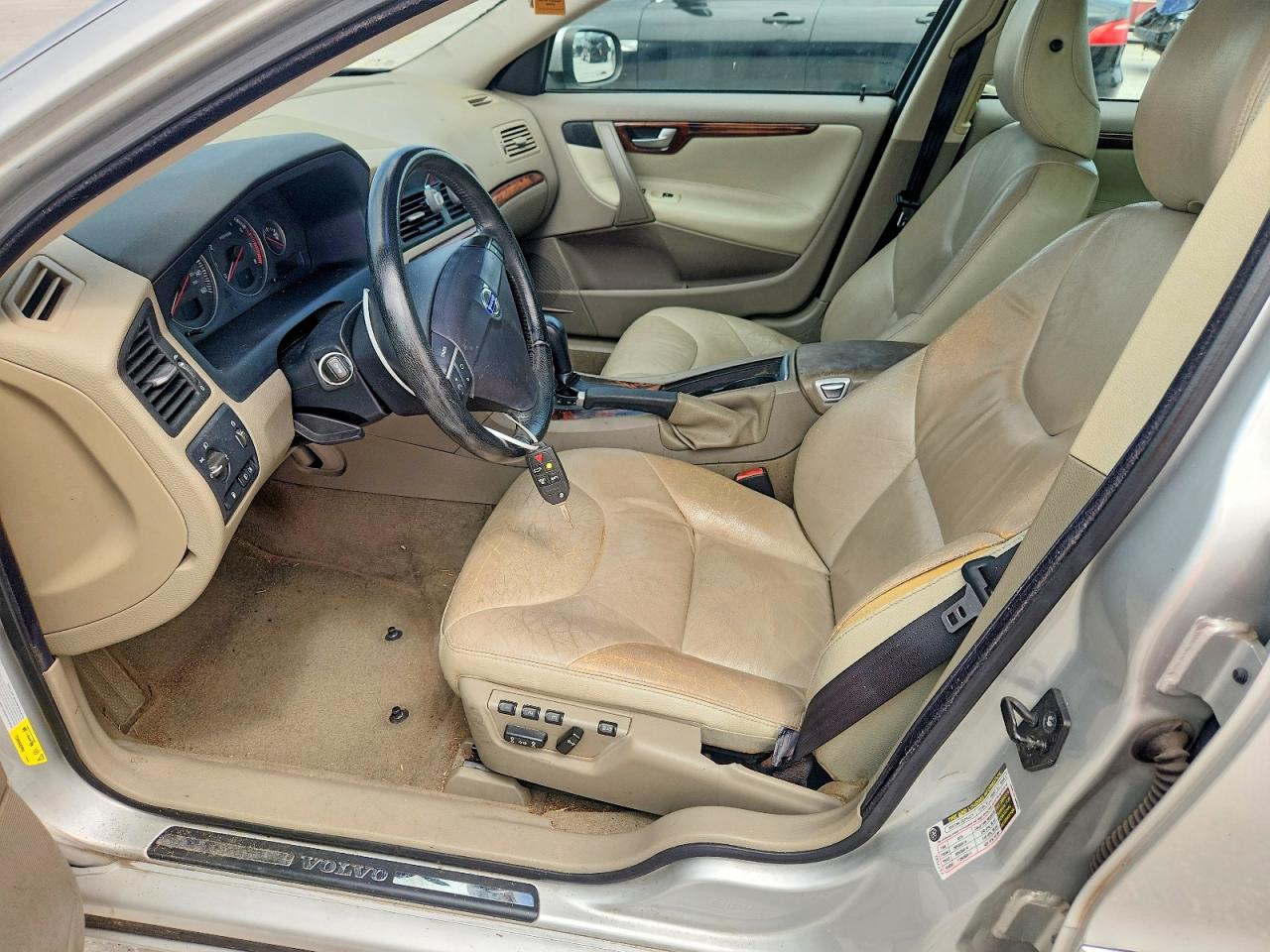 2007 VOLVO S60