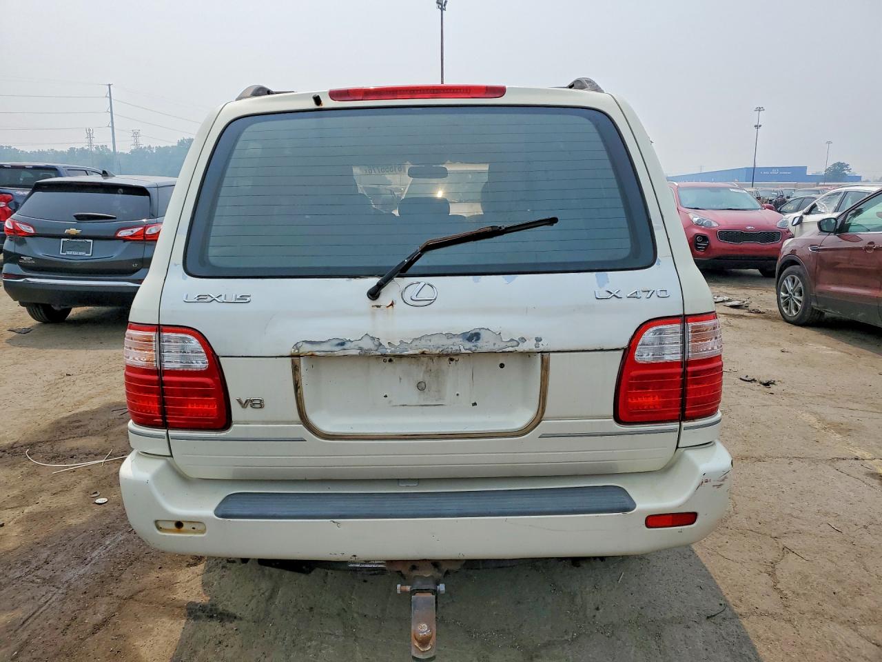 2000 LEXUS LX470