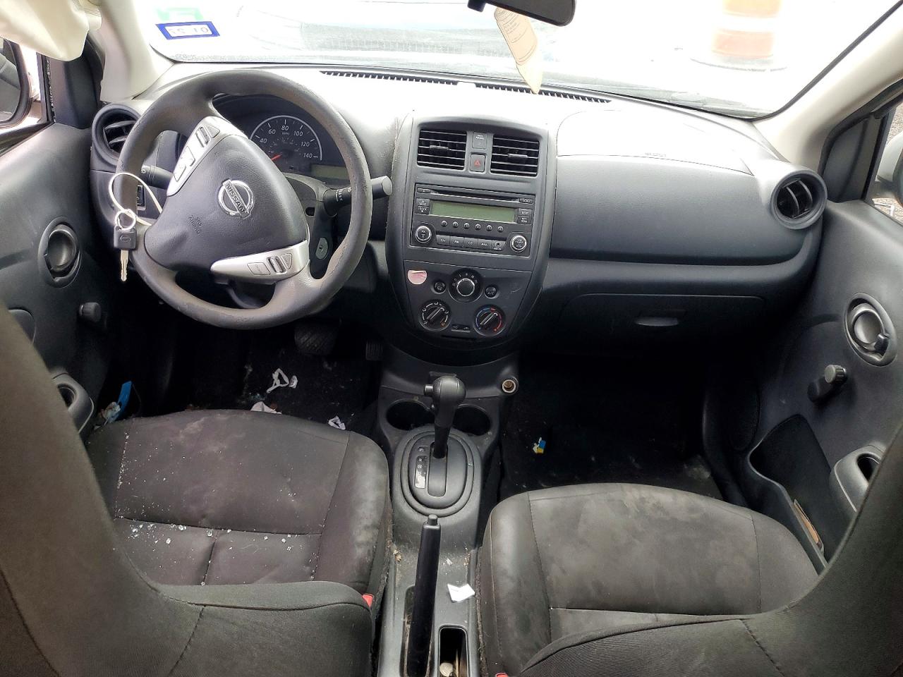 2017 NISSAN VERSA