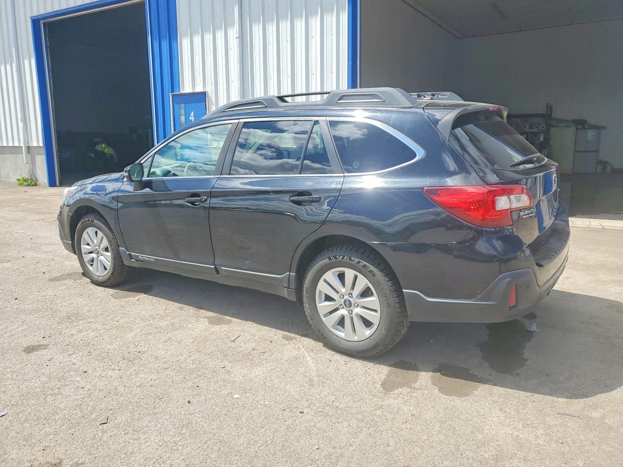 2019 SUBARU OUTBACK