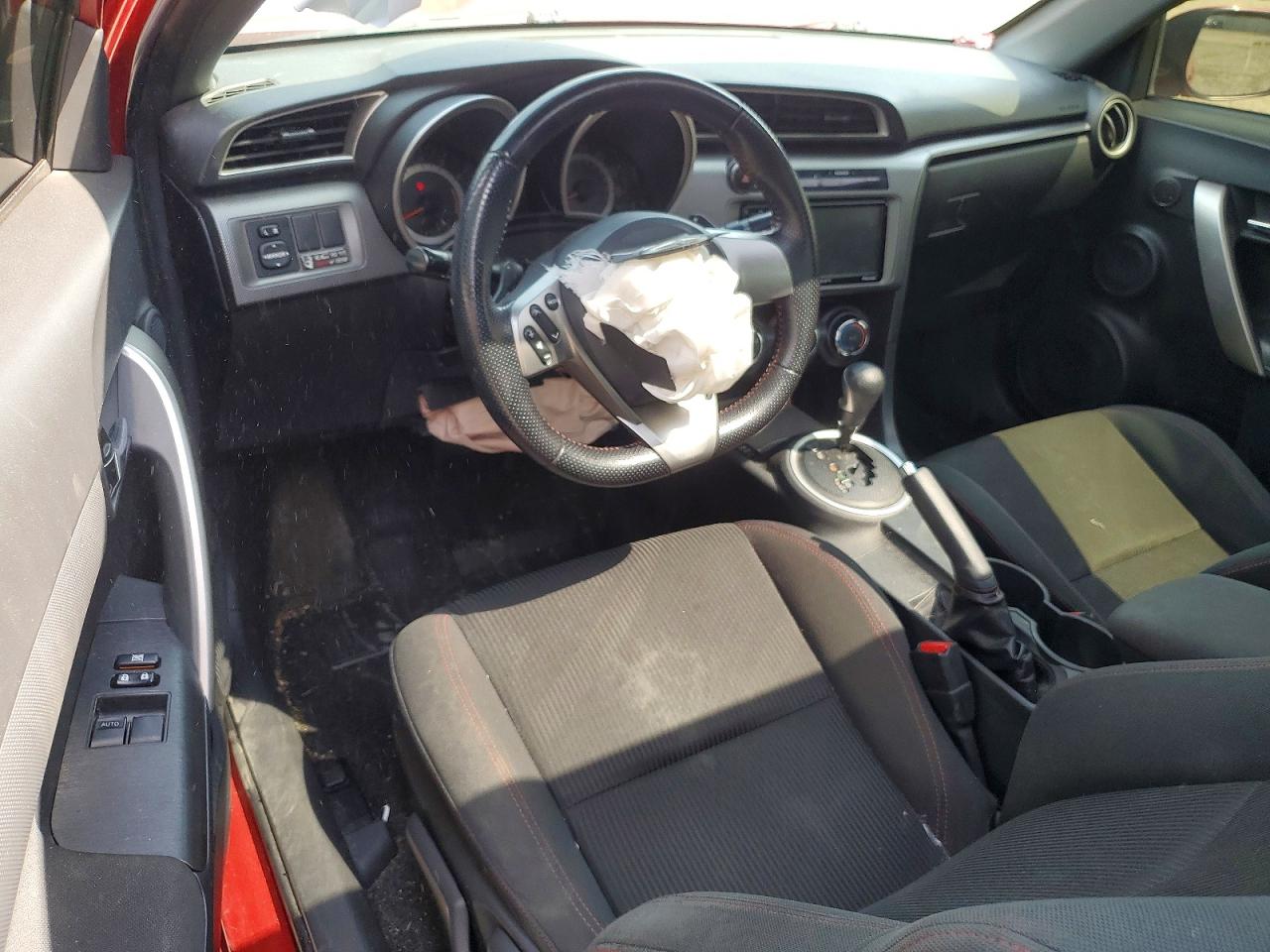 2016 SCION TC