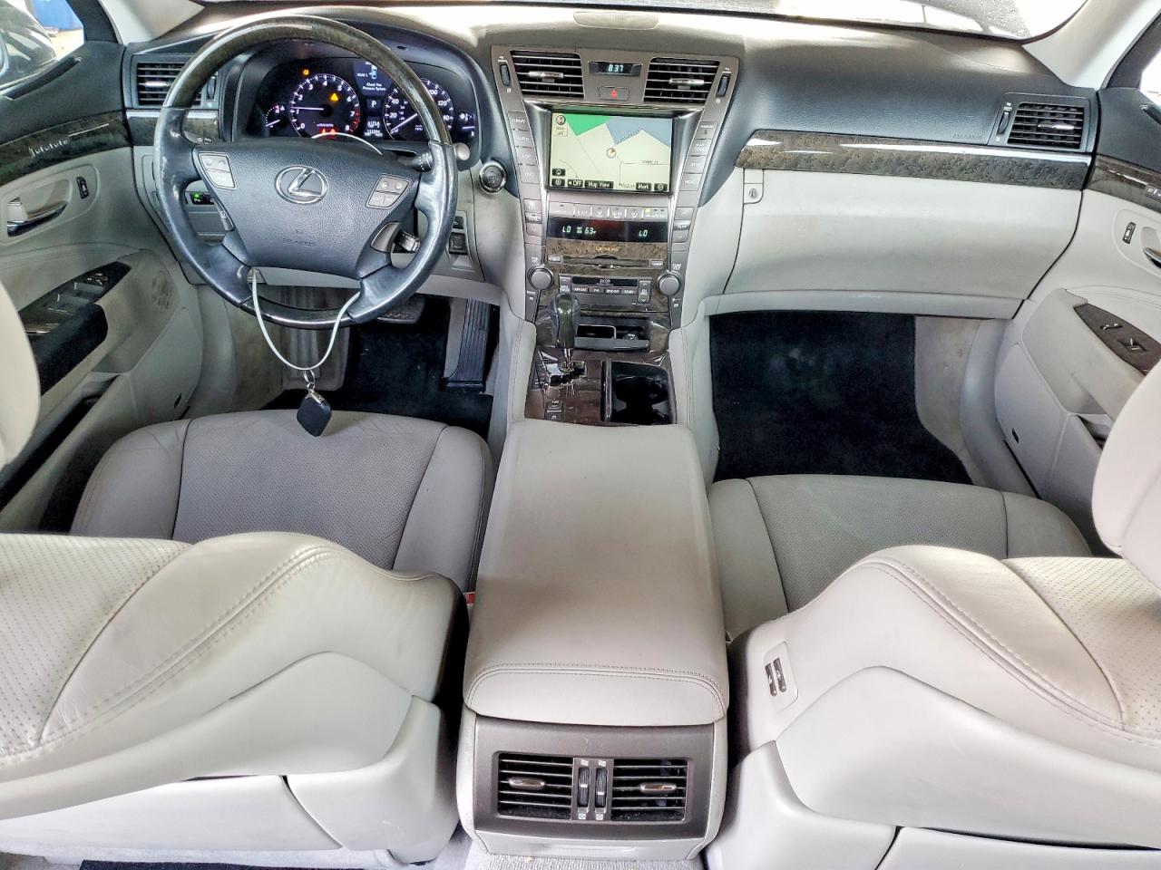 2009 LEXUS LS460