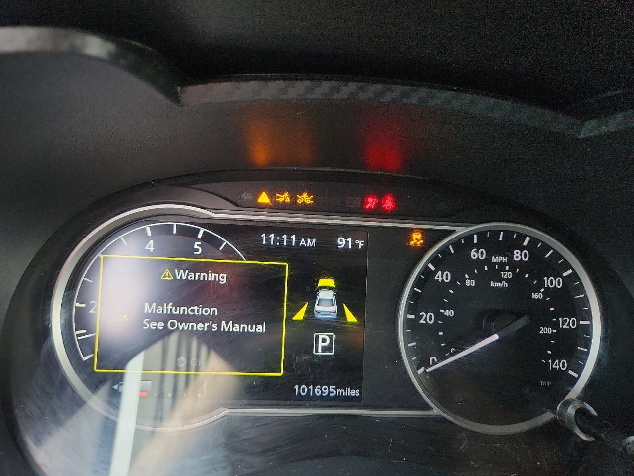 2021 NISSAN VERSA