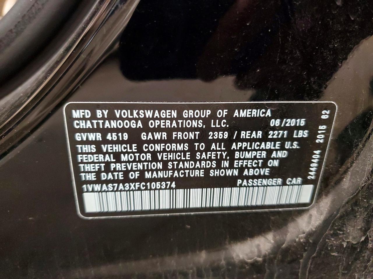 2015 VOLKSWAGEN PASSAT