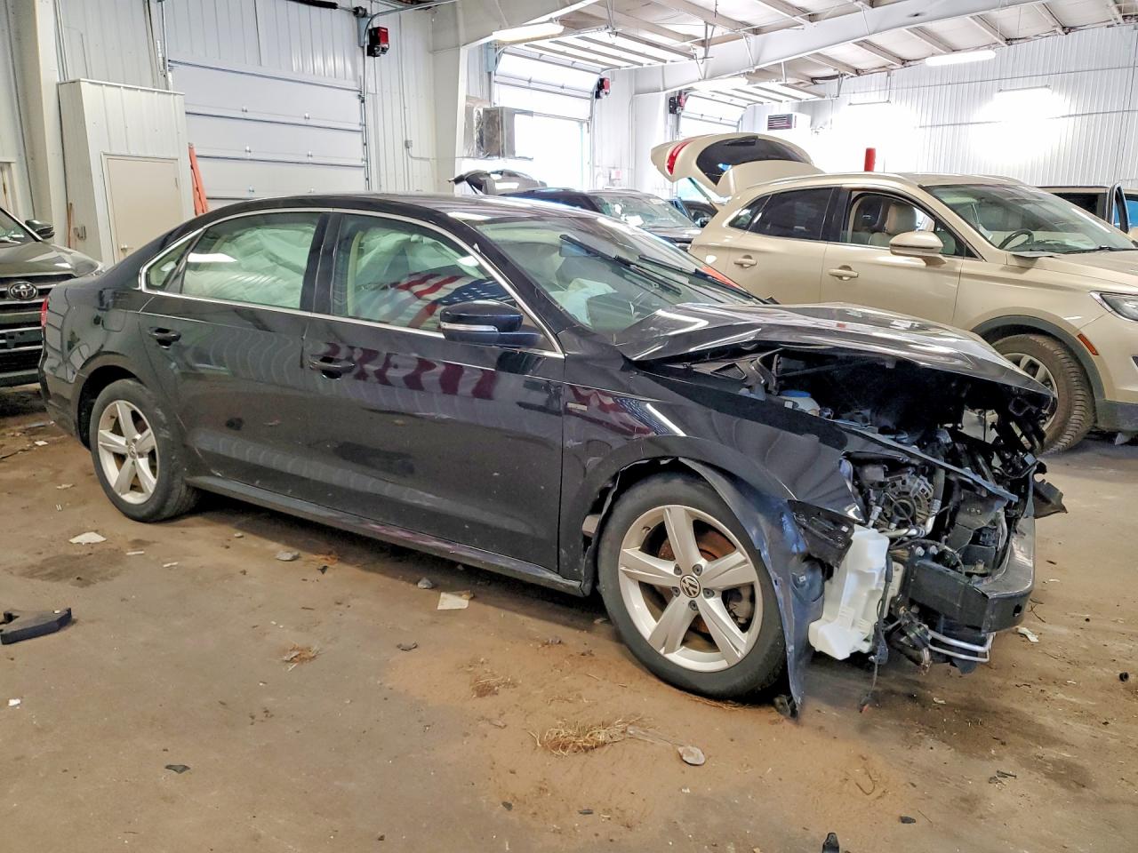 2015 VOLKSWAGEN PASSAT