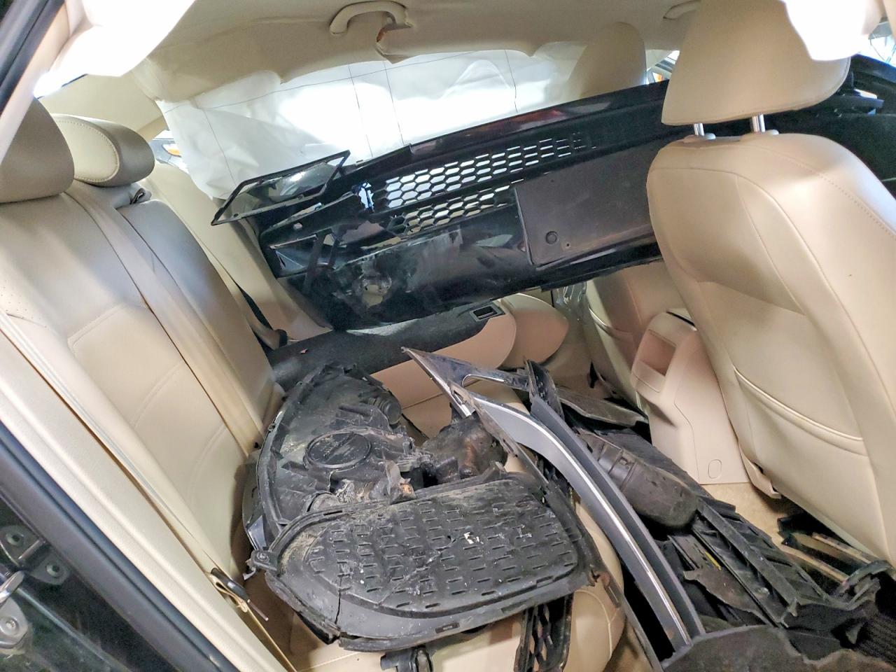 2015 VOLKSWAGEN PASSAT
