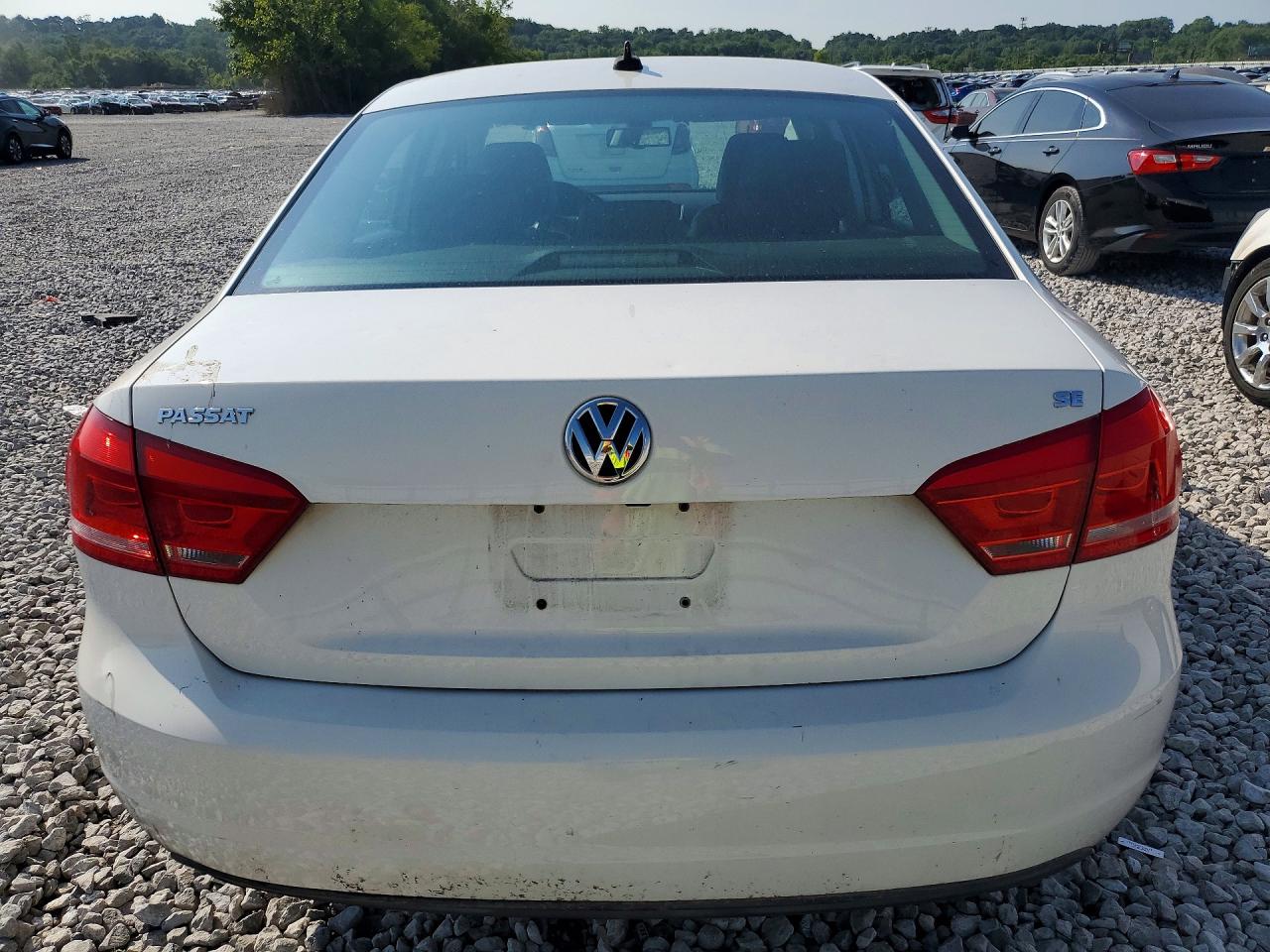 2014 VOLKSWAGEN PASSAT