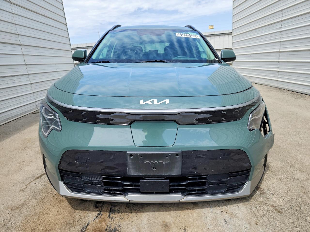 2023 KIA NIRO