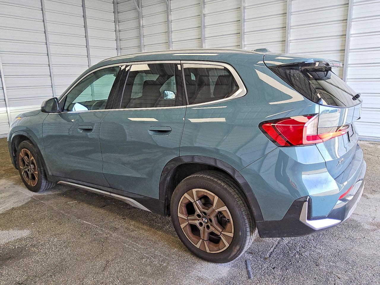 2024 BMW X1